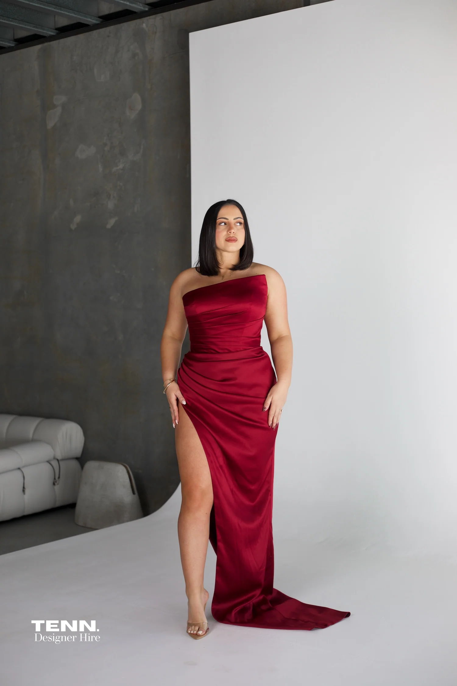 Amelie Gown - Wine