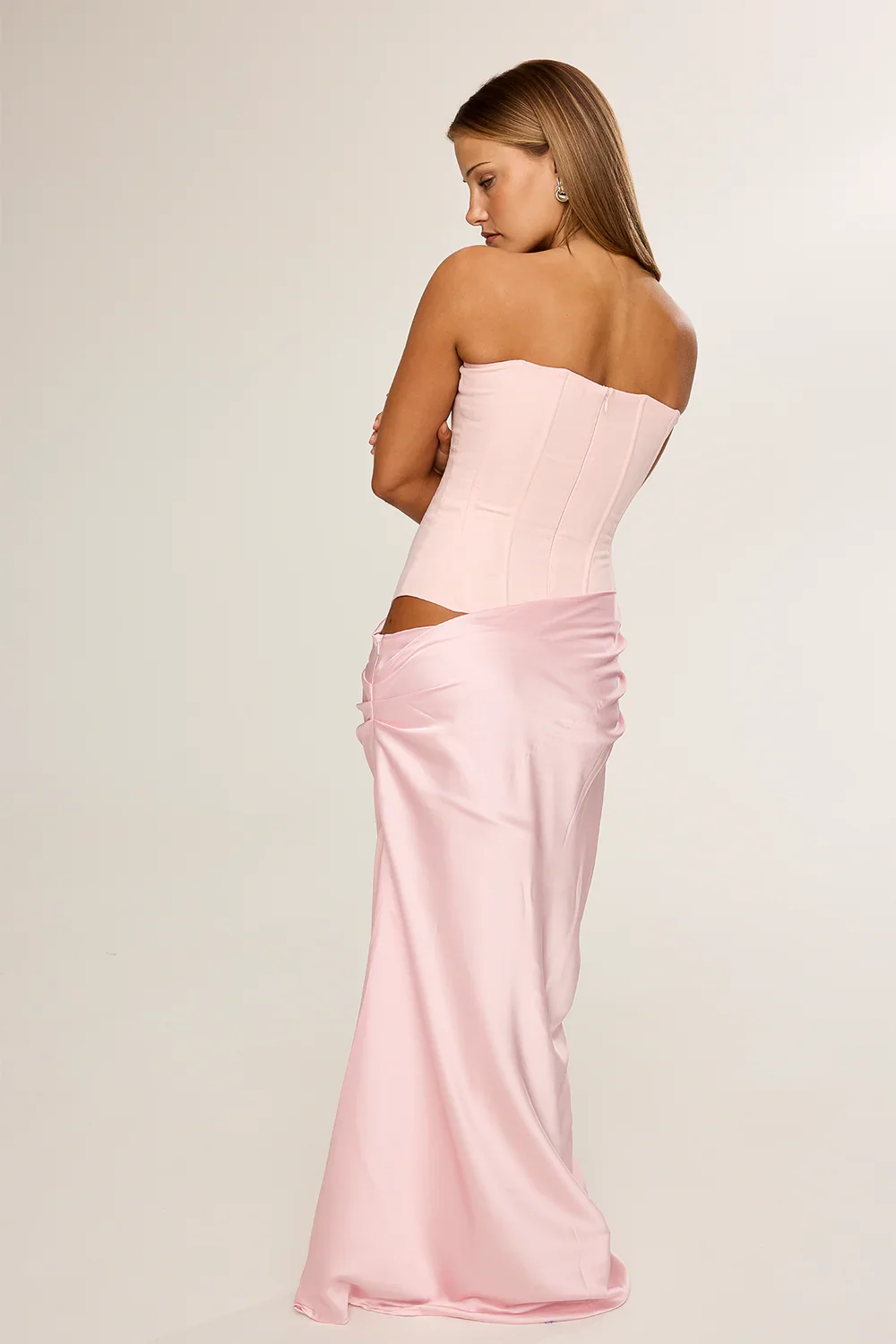 Huxley Gown - Pink - Image 4