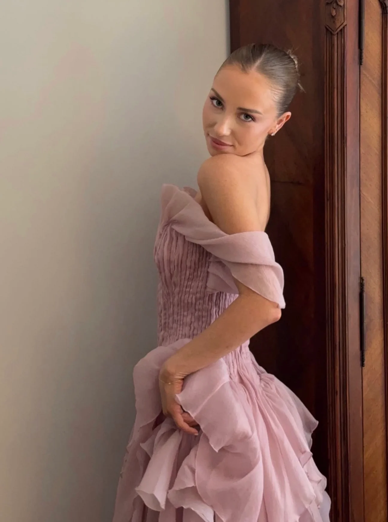 Nisha Gown - Pink - Image 5