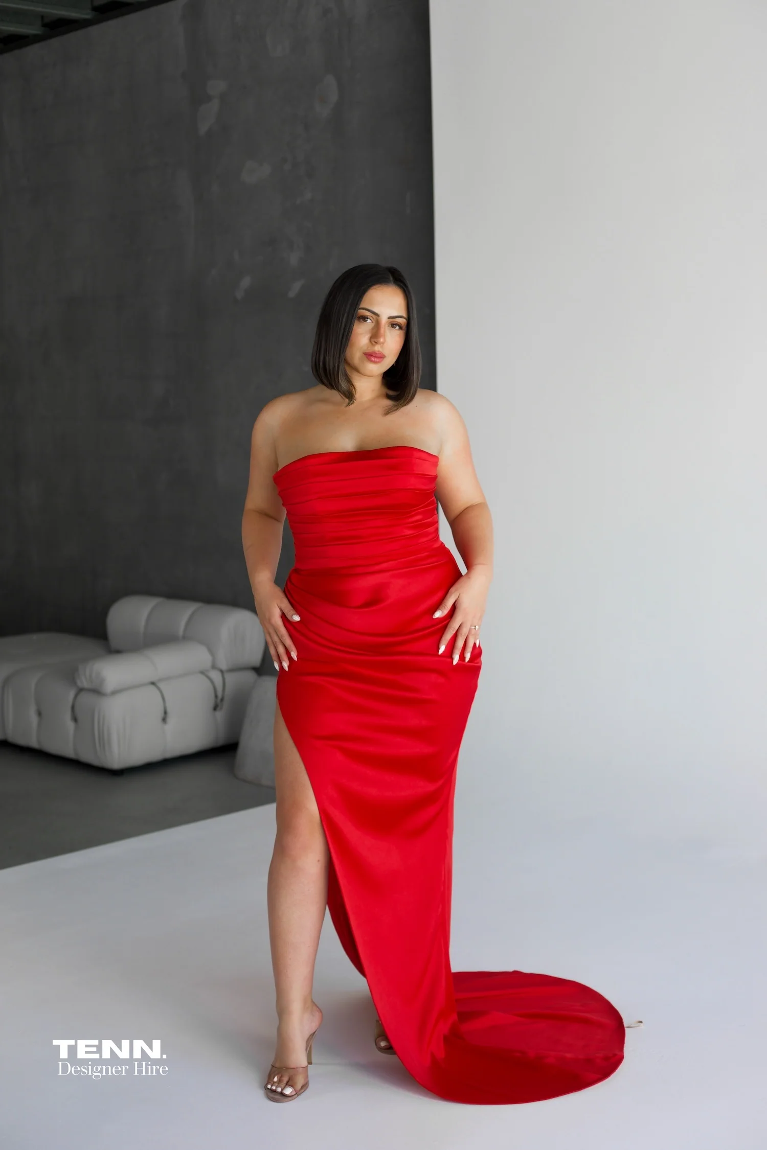 Pierre gown - Red - Image 4