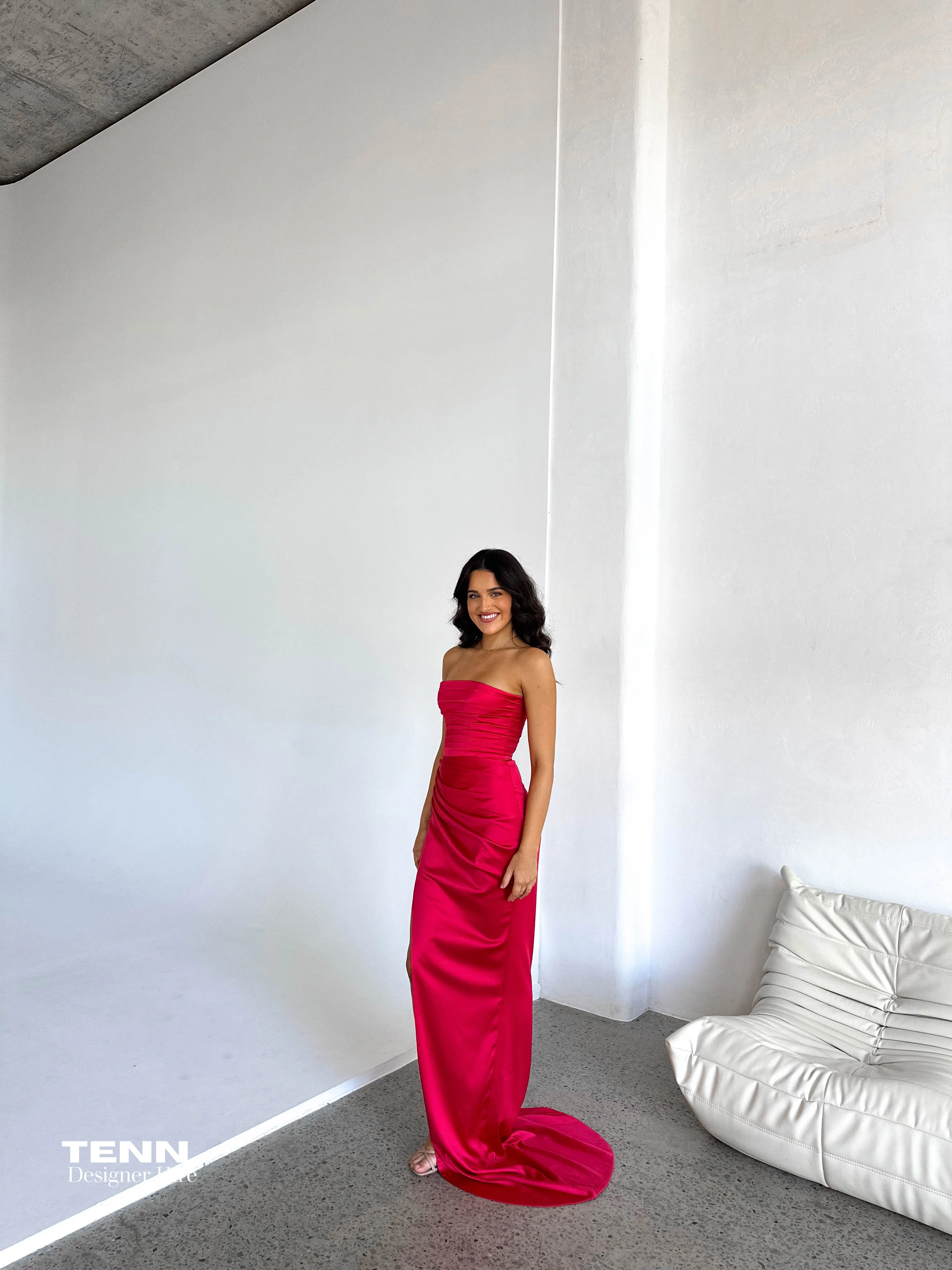 Pierre gown - Red - Image 6