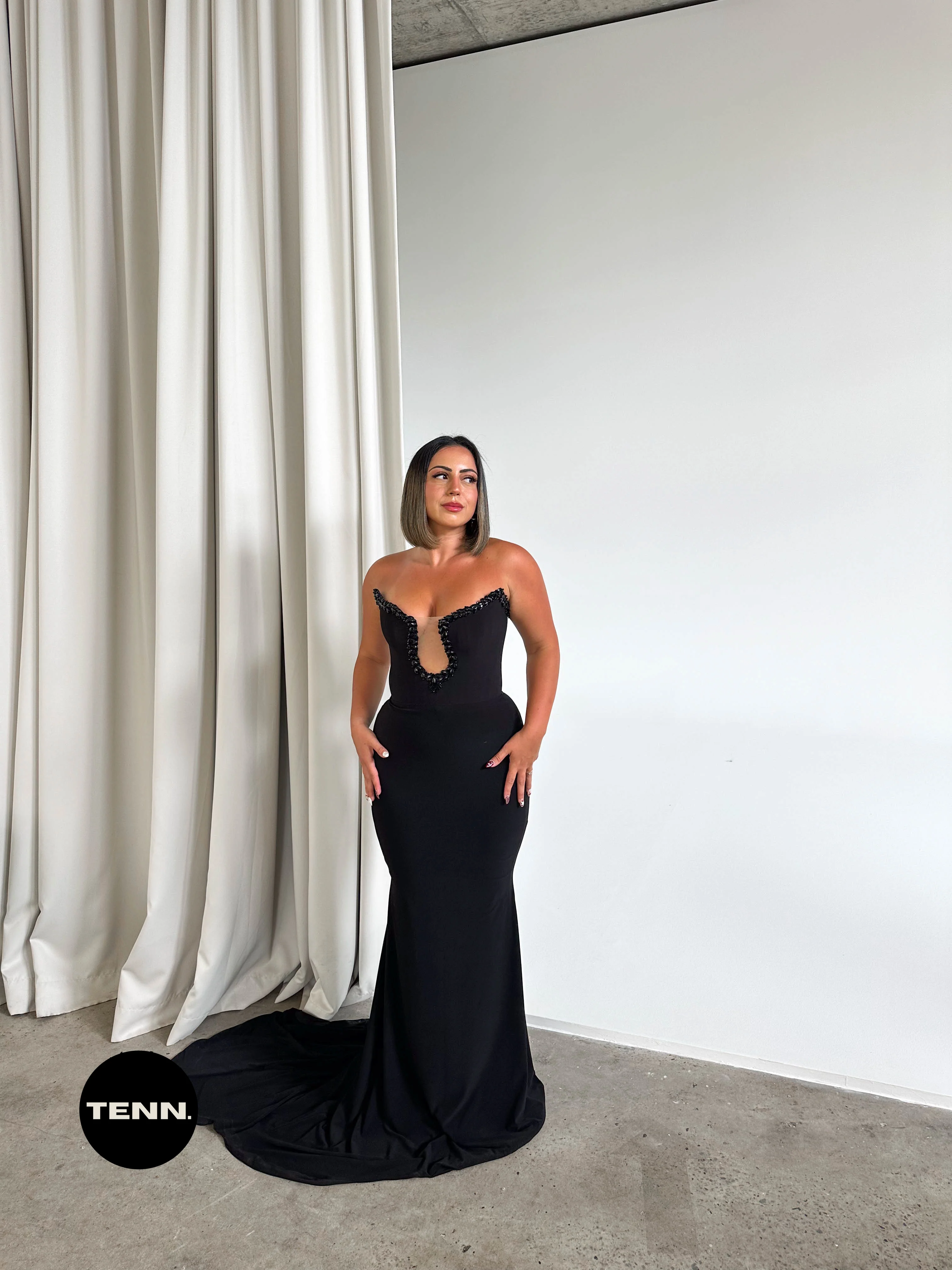 Victorie Gown - Black - Image 7